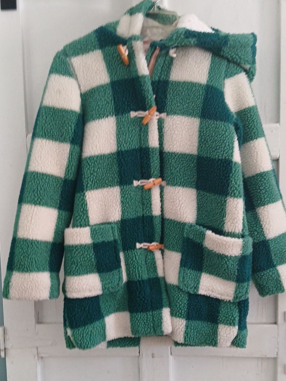 M9ni B9den Winter Green and Cream Checkered Sherpa Toggle Coat  Sz 11-12yr